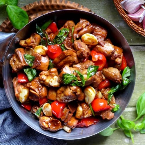 Fried in sesame oil, braised in rice wine and soy sauce, then flavoured with fresh basil, Taiwanese three cup chicken is super aromatic and very easy to cook.