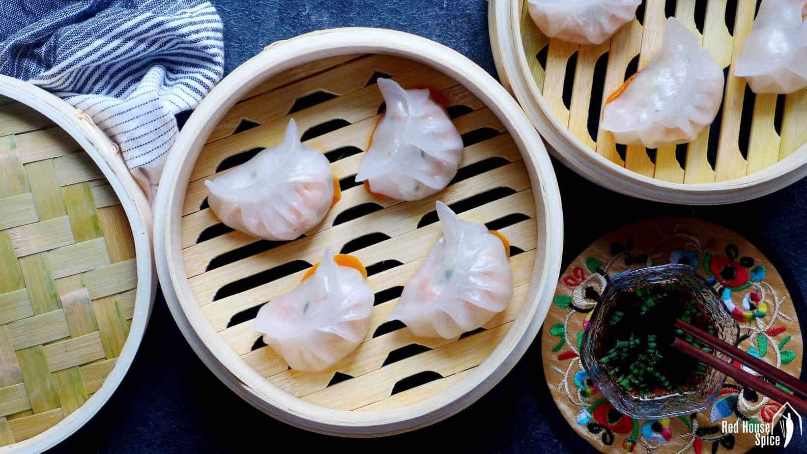 Har gow, crystal shrimp dumplings in steamer baskets
