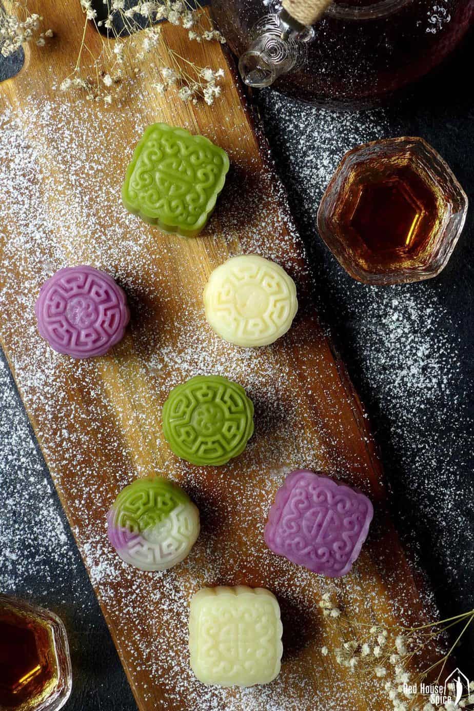 Snow Skin Mooncake With Custard Filling Red House Spice Snow Skin Mooncake With Custard Filling Red House Spice