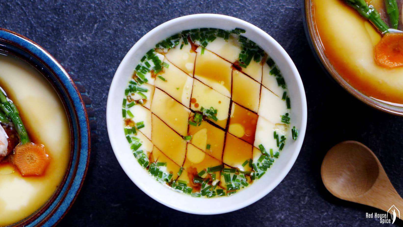 You only need soy sauce and sesame oil to season Chinese steamed eggs.