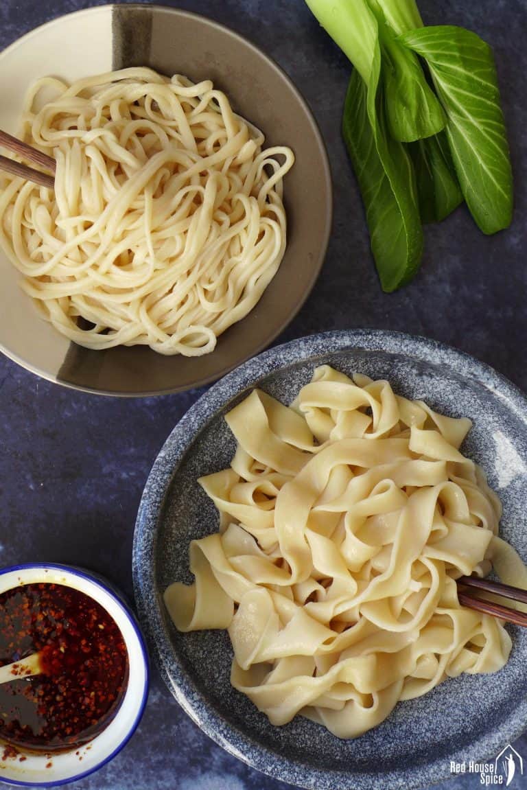 Hand-pulled noodles (La Mian, 拉面), a foolproof recipe - Red House Spice