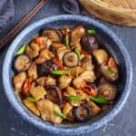 Chinese steamed chicken with shiitake mushroom