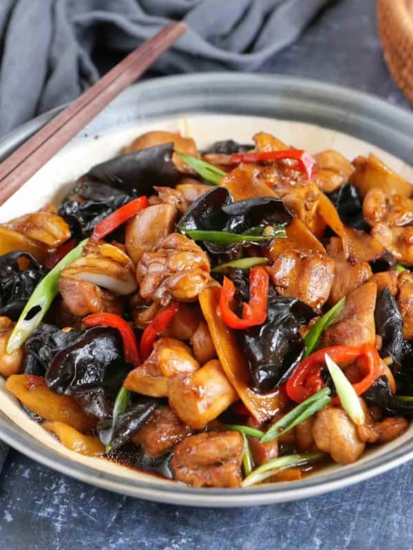 A plate of Chinese ginger chicken