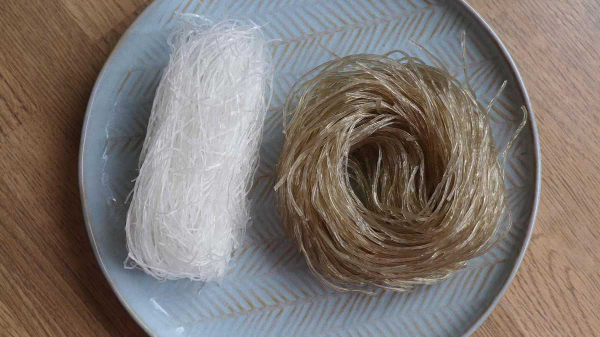 dried thin and thick glass noodles
