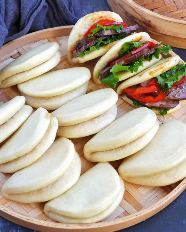 plain bao buns and some with fillings.