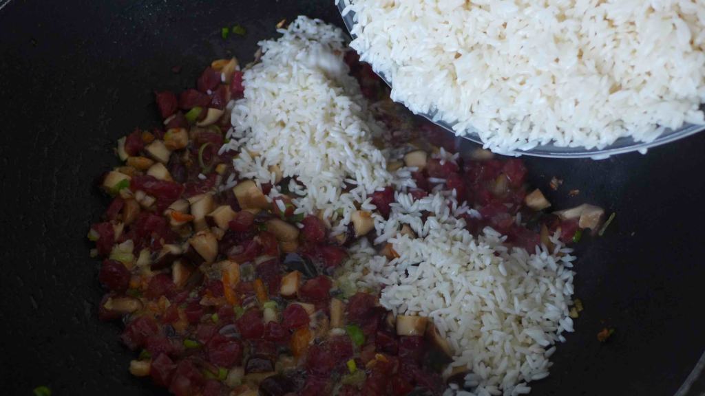Chinese Sticky Rice (Lo Mai Fan/糯米饭) - Red House Spice