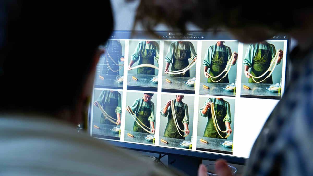 multiple photos of noodle-pulling on the screen.